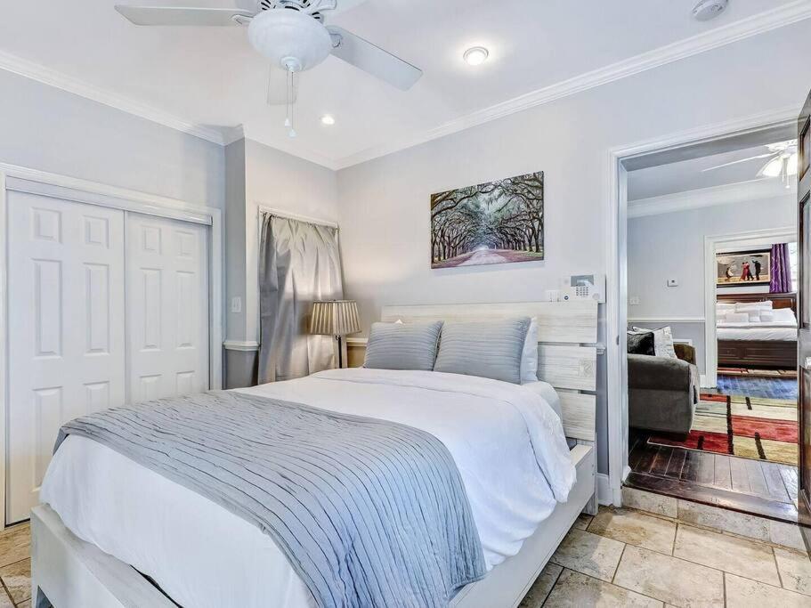 Historic Savannah Gold Private Condo With Pool - 2Bed, 1&Half Bath, Sleeps 6, 1St Floor, 15 Min Walk To Historic Savannah Center And All Attractions Екстериор снимка